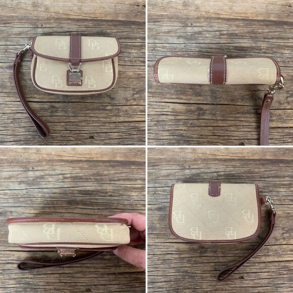 Dooney & Bourke Cloth/Leather Wristlet - Picture 2 of 8